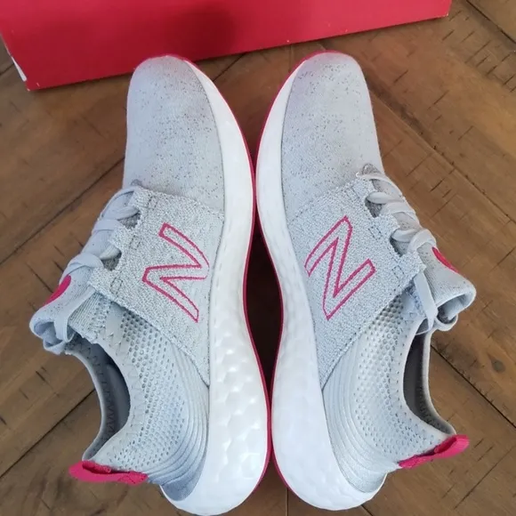 🆕️ Girls New Balance Shoes