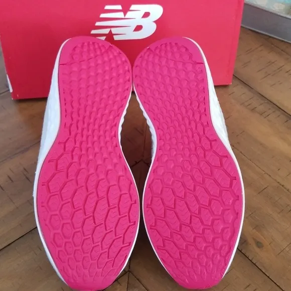 🆕️ Girls New Balance Shoes