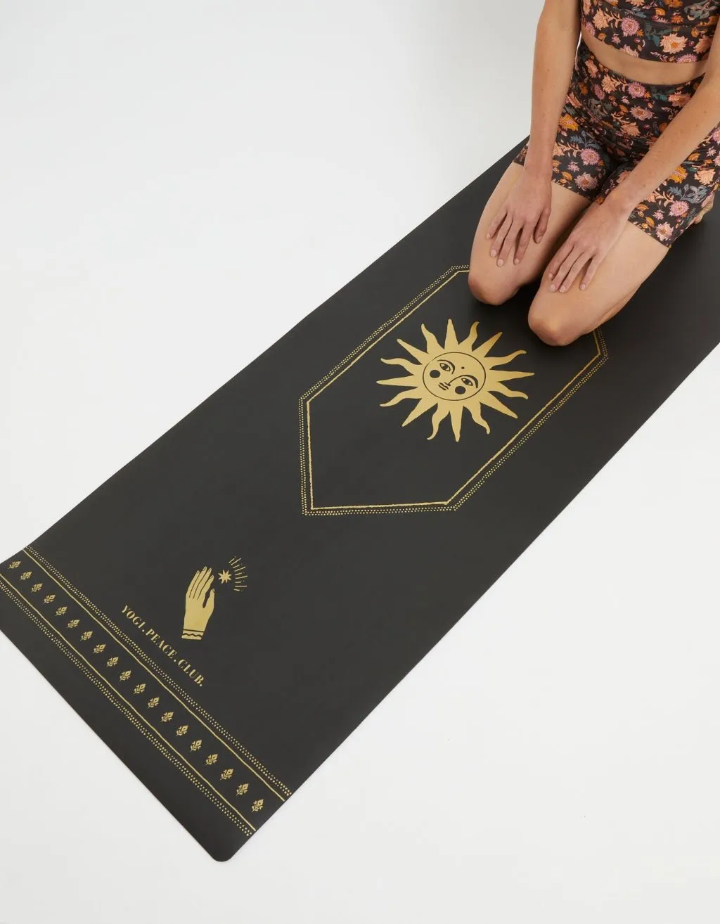 5 mm Deluxe Black   GOLD Yoga Mat   Strap
