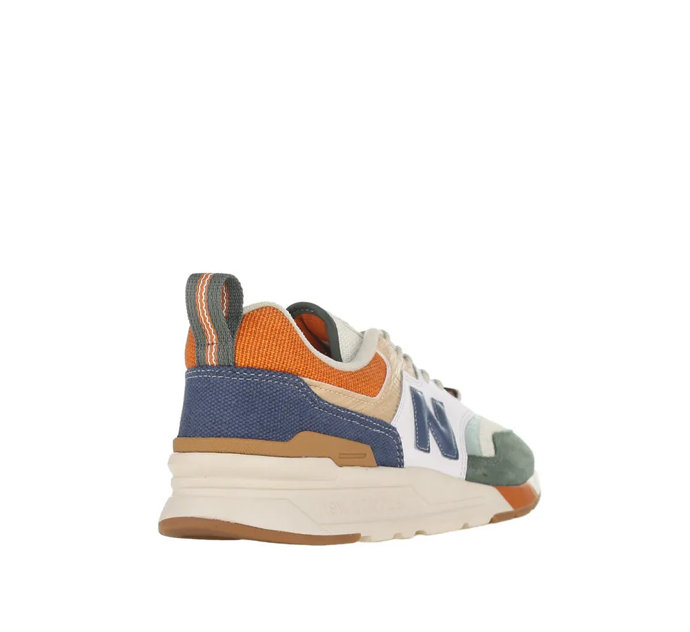 997H SPRING HIKE
