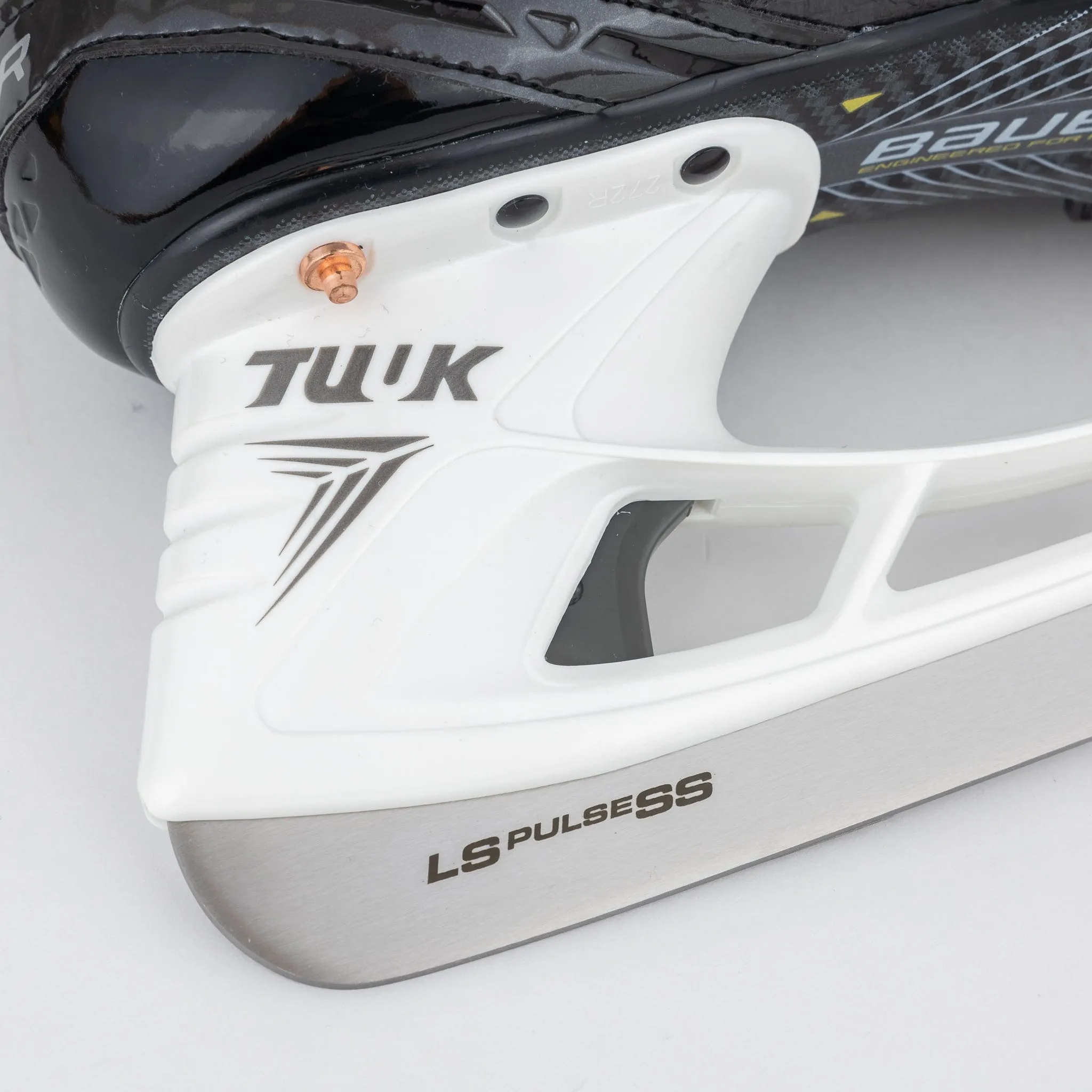 Bauer Supreme M40 Intermediate Hockey Skates