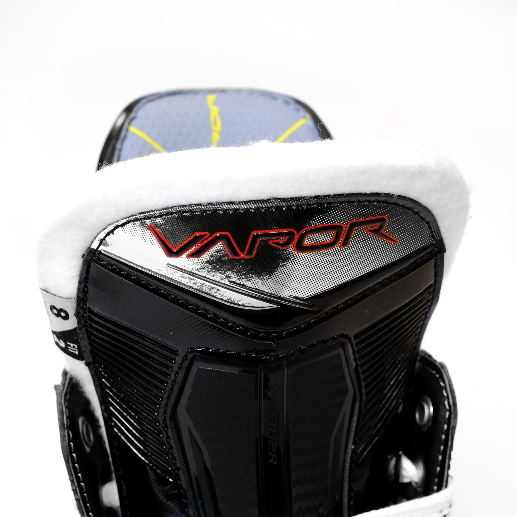 Bauer Vapor X Shift Pro Intermediate Hockey Skates - 2023
