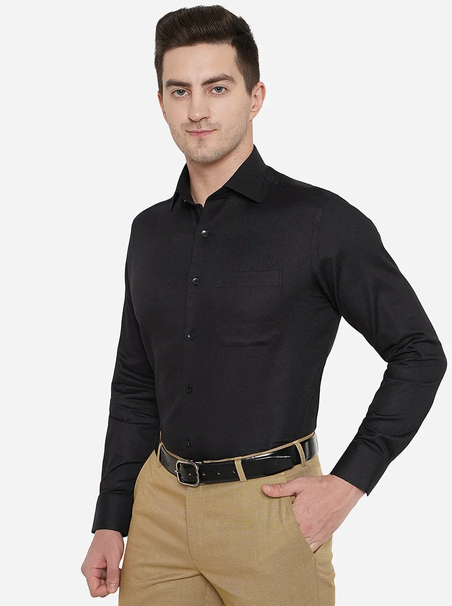 Black Solid Slim Fit Formal Shirt | Metal