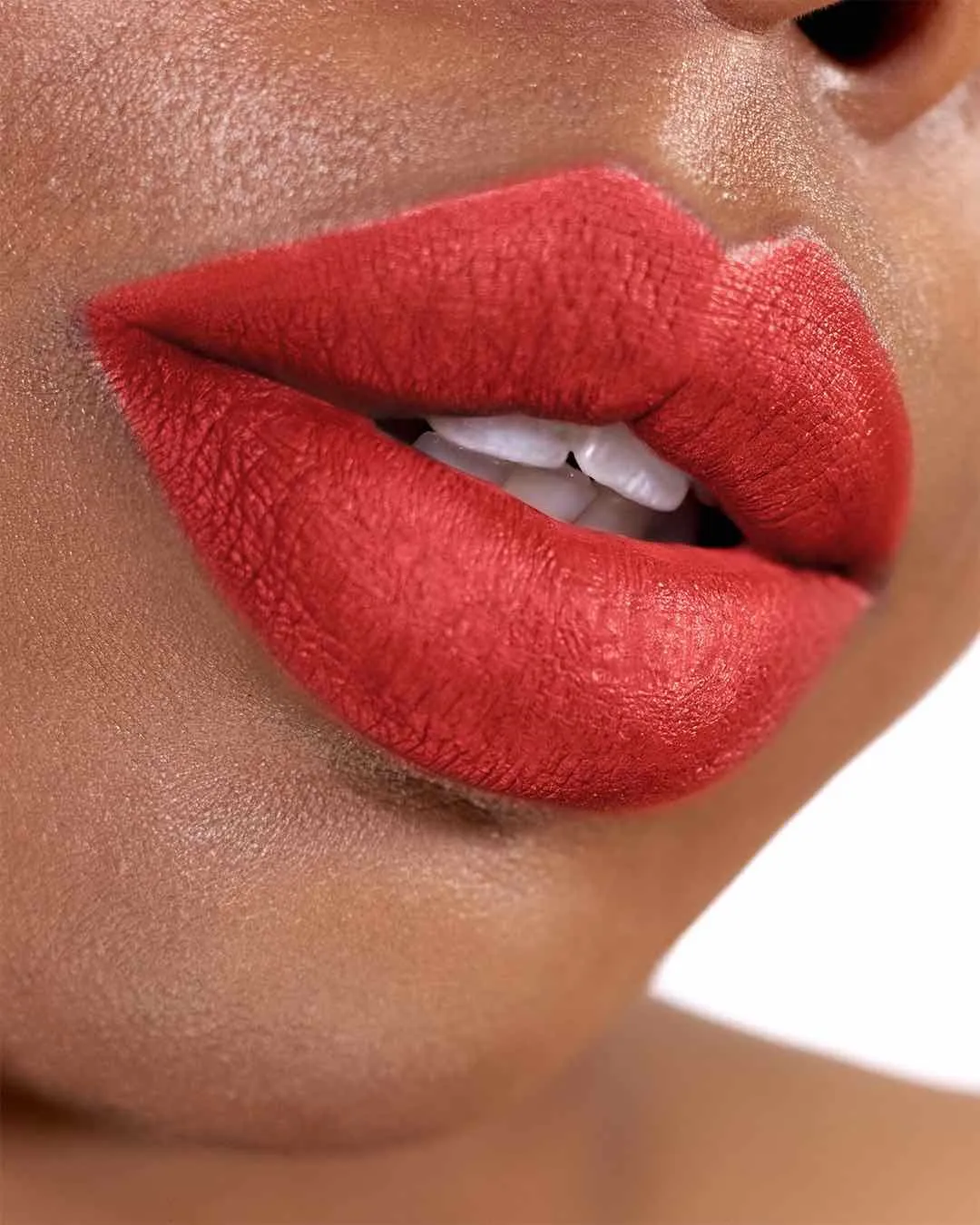 Boss Lady: Long-Lasting Matte liquid lipstick