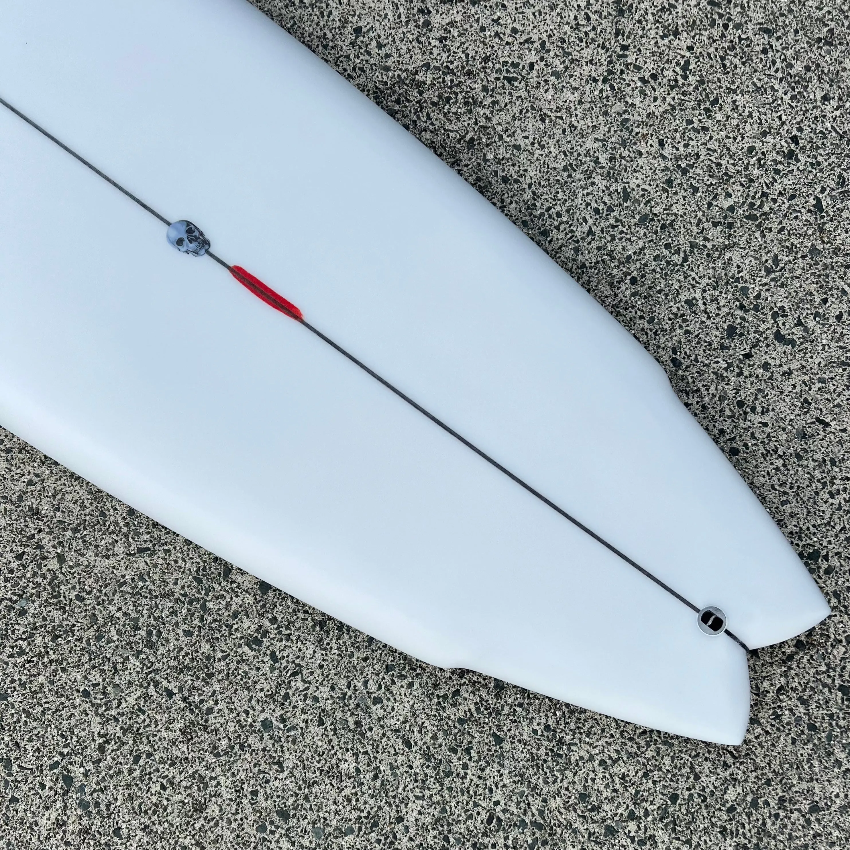 CHRISTENSON 6'0 LANE SPLITTER SWALLOW TAIL TWINFIN SURFBOARD CLEAR