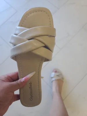 Cute one-s  BONE PU