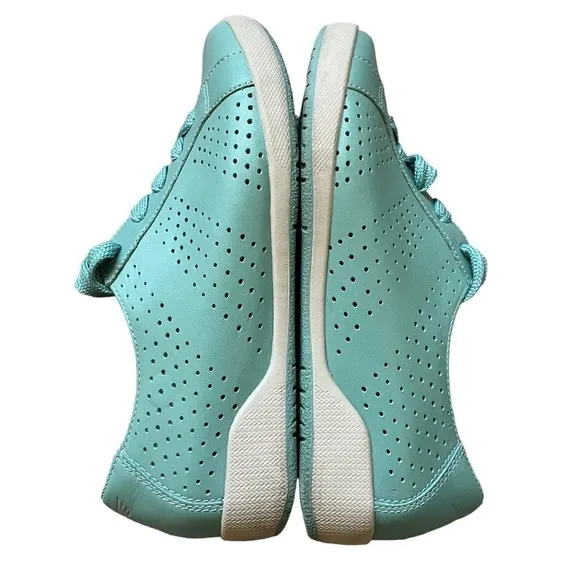 Dansko Orli Perforated Leather Lace Up Walking Comfort Sneaker Aqua Sz 38 7.5-8