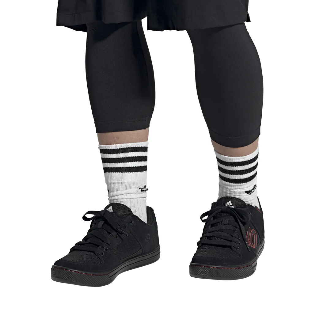 Five Ten Shoes Freerider - Core Black / Cloud White / Cloud White