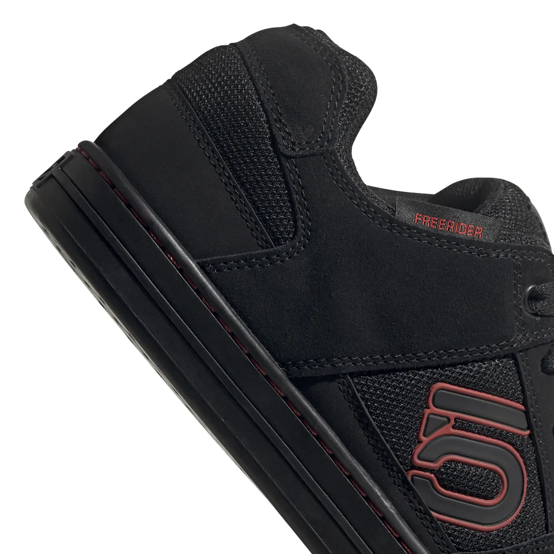 Five Ten Shoes Freerider - Core Black / Cloud White / Cloud White