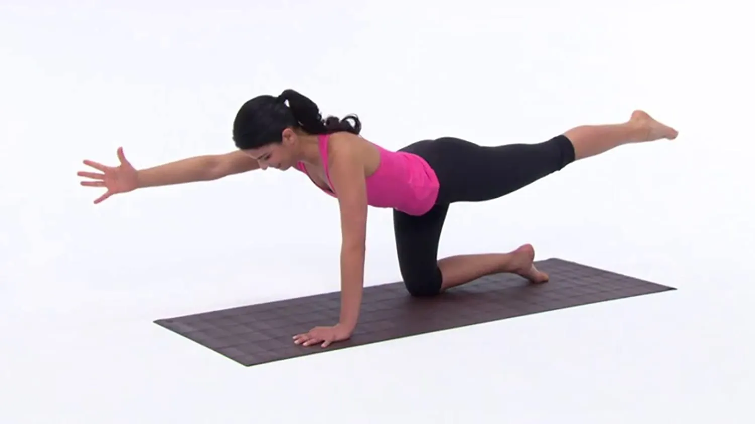 Gaiam Print Yoga Mat, Non Slip Exercise & Fitness Mat for All Types of Yoga, Pilates & Floor Exercises