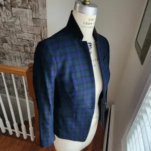 J. CREW Regent blazer in Black Watch with satin lapel Size 6 petite