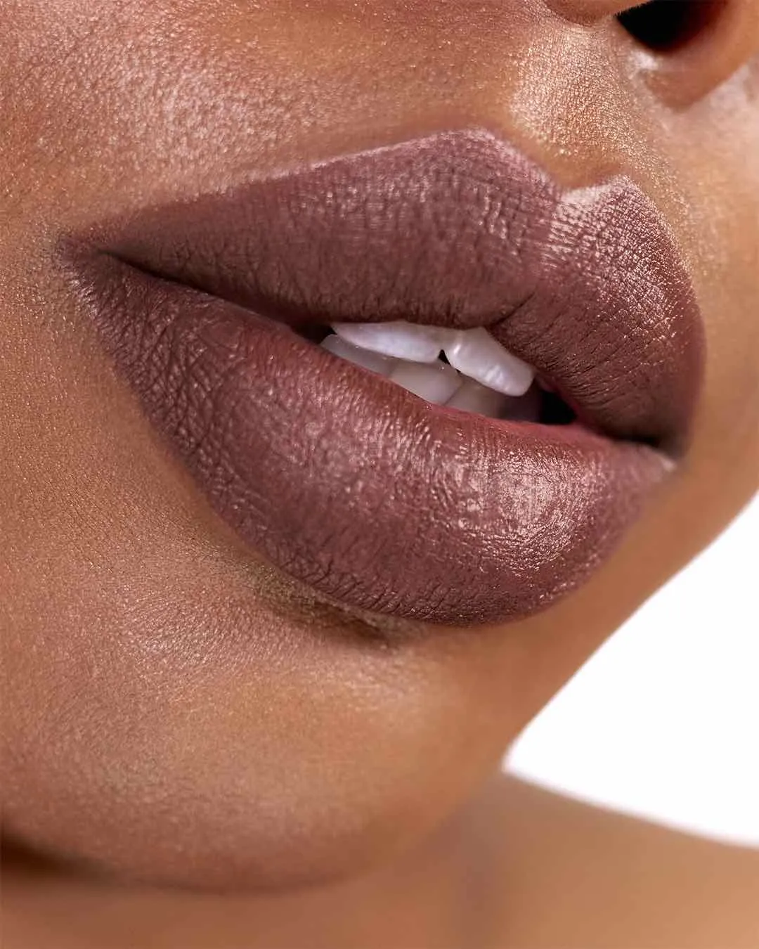 Joyce: Long-Lasting Matte