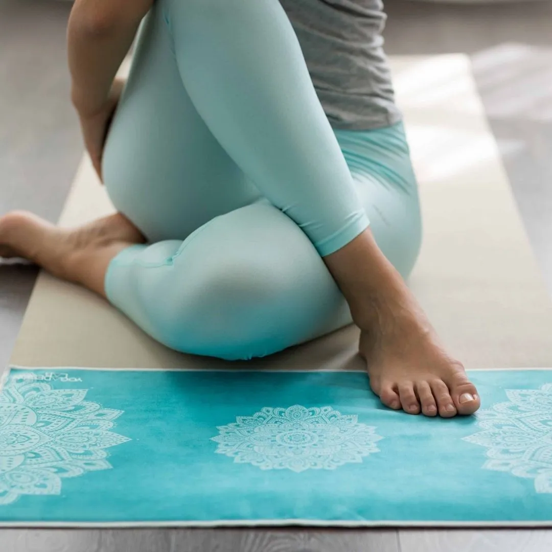 Mandala Turquoise Hand Towel
