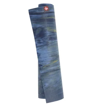 Manduka eKO® Lite Yoga Mat 4mm (Limited Edition) - Shade Blue Marbled (71")