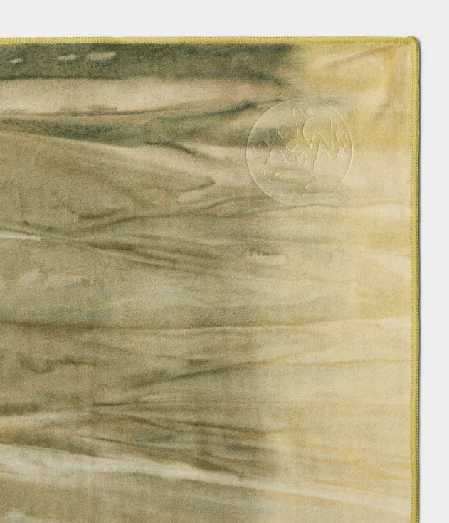 Manduka eQua® Mat Towel - Earth Tie Dye