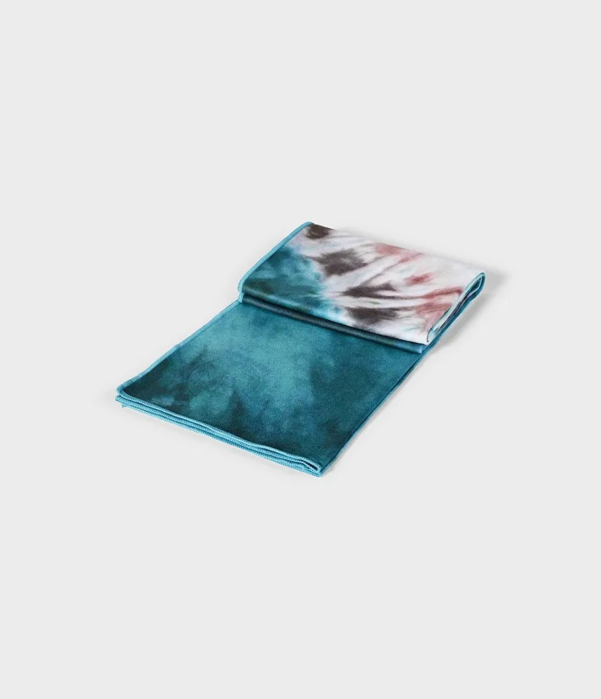 Manduka eQua® Mat Towel - Eclipse Dye Caribbean