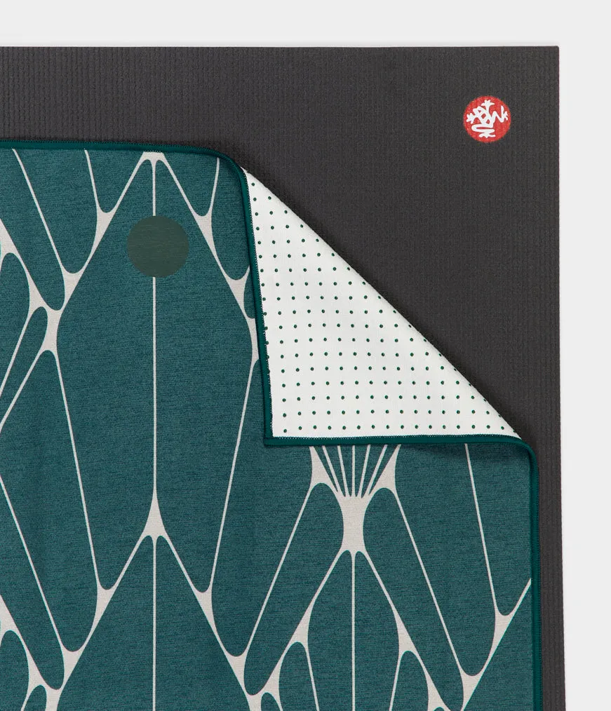 Manduka Yogitoes Plus Repreve Yoga Mat Towel 71'' - Devotion Rainforest 3.0