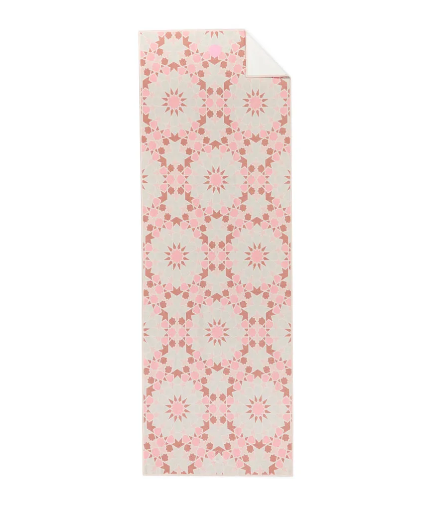 Manduka Yogitoes Plus Repreve Yoga Mat Towel 71'' - Rituals Morganite 3.0