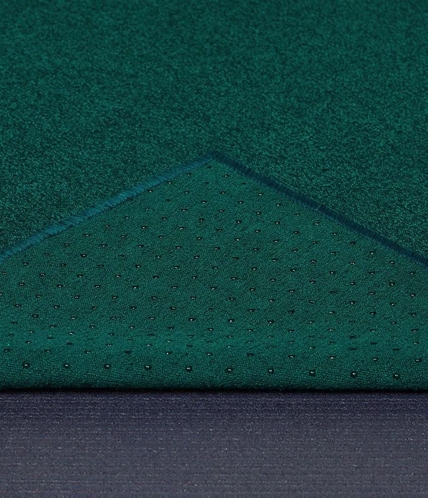 Manduka Yogitoes Skidless Yoga Mat Towel 71''- Deep Sea 2.0