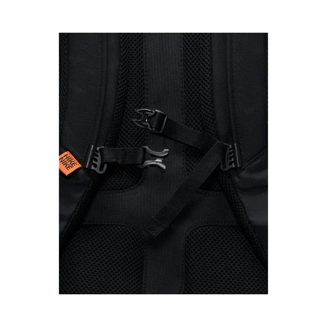 Morral Hike 24L
