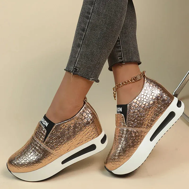 Platform Sneakers Women Casual Non-Slip Thick Sole Sports Shoes Plus Size Slip-On Loafers