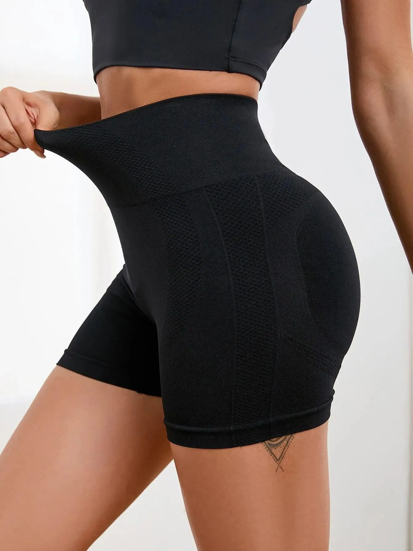 Push-Up Yoga Shorts