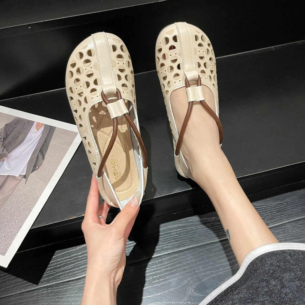 Retro Hollow Out Soft Leather Women Shoes