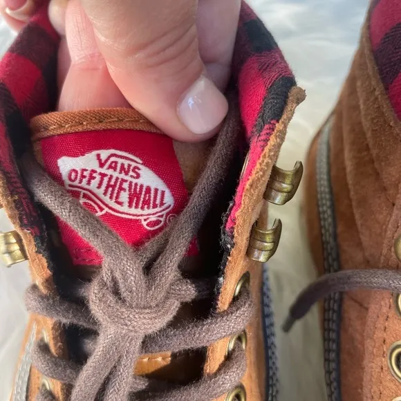 Sk8-Hi MTE Boot - size 5