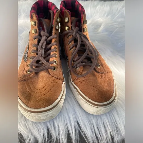 Sk8-Hi MTE Boot - size 5
