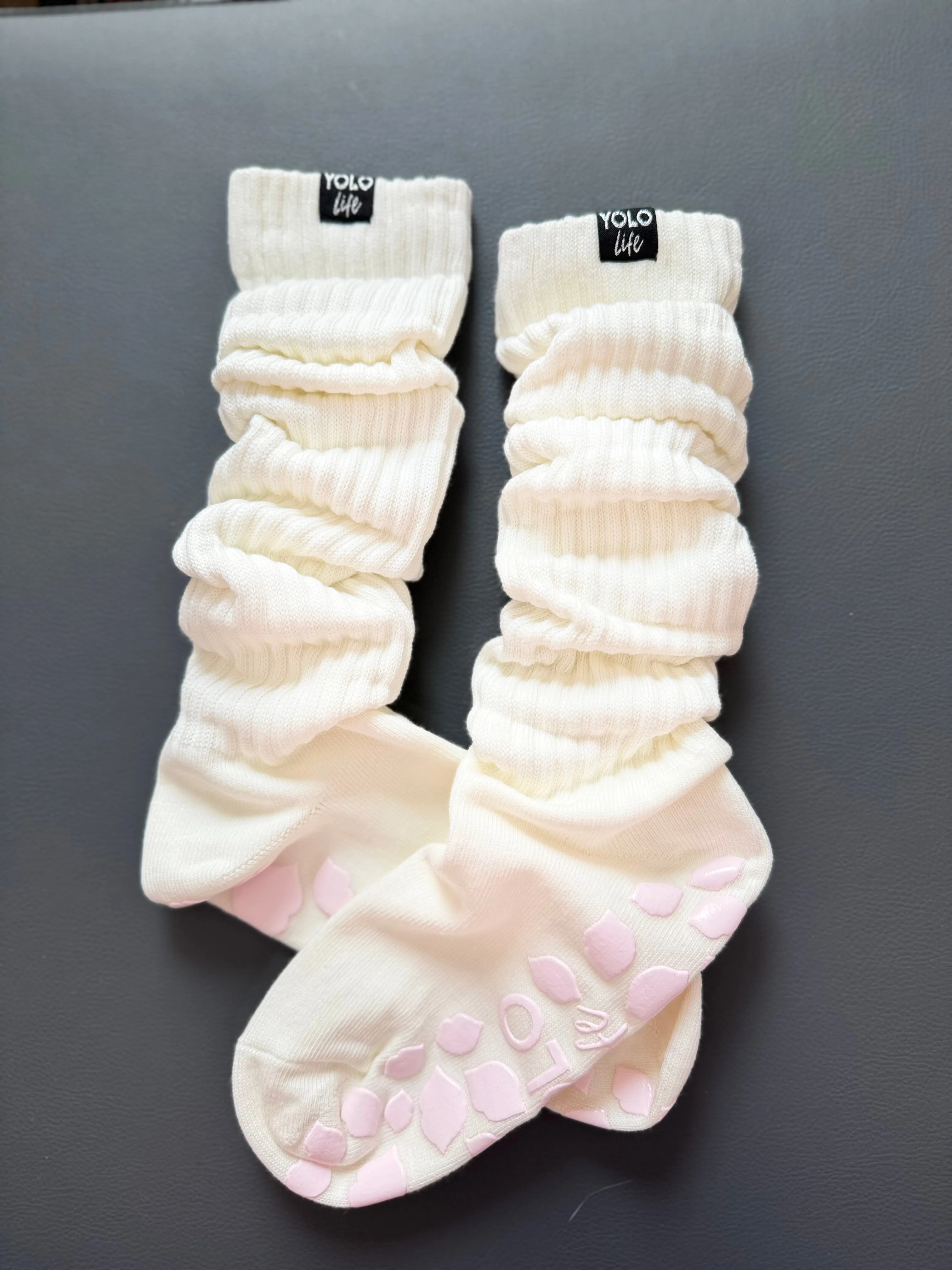 Slouchy Grip Socks
 💋☁️🎀