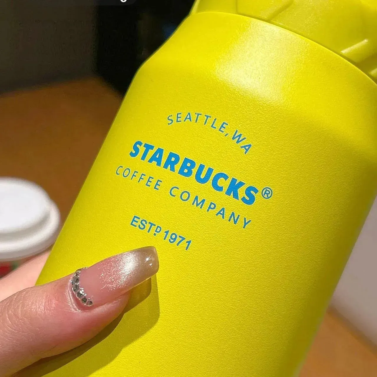 Starbucks Tiger Quench Bottle (1000 ml)