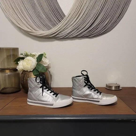 Supra Muska 001 Silver High Top Skate Shoe Sz 4
