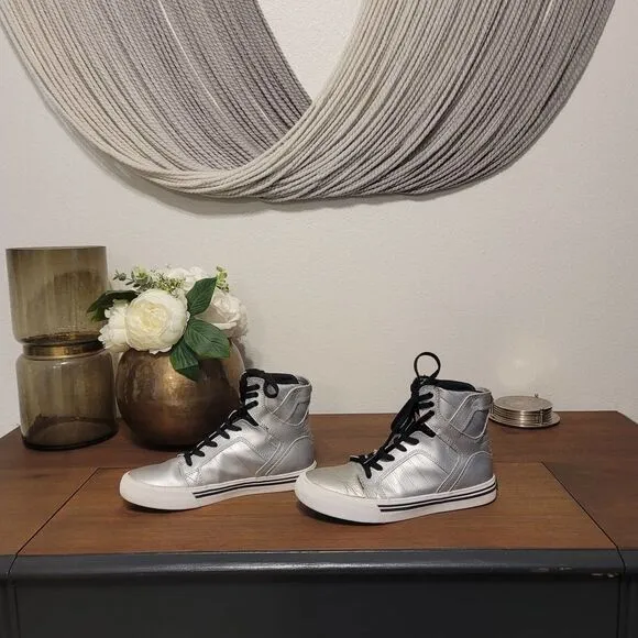 Supra Muska 001 Silver High Top Skate Shoe Sz 4