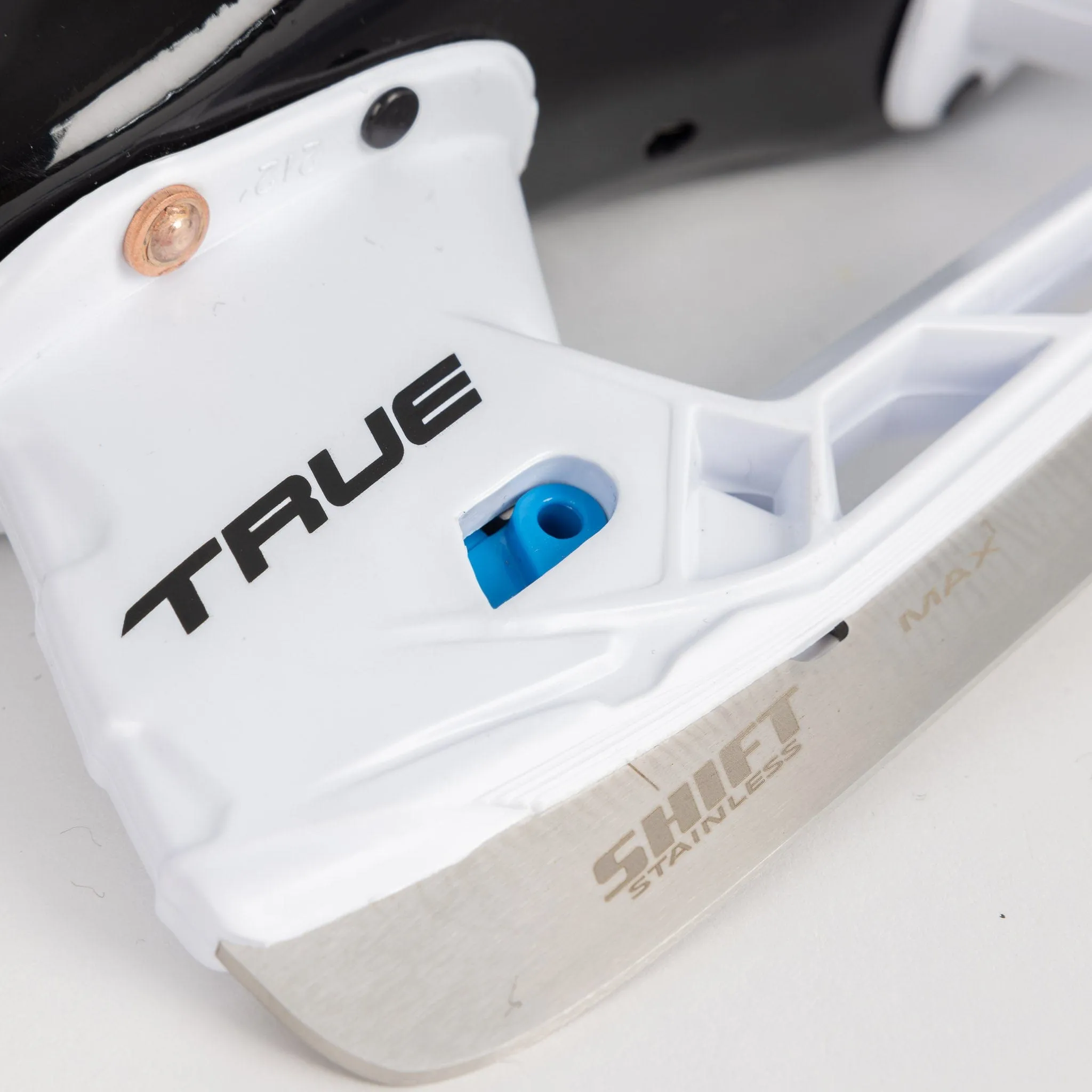 True HZRDUS 5X Senior Hockey Skates